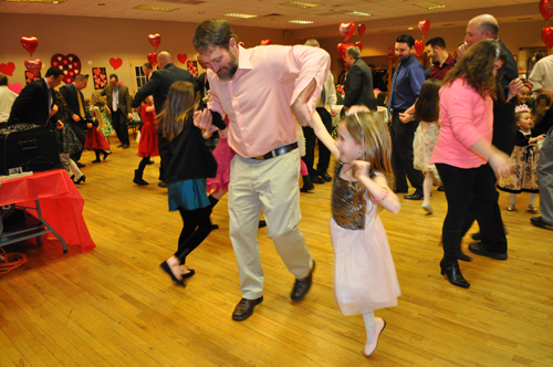 Shane Richard of Riverhead with his daughters Samantha, 9, (left) and Sasha, 6.