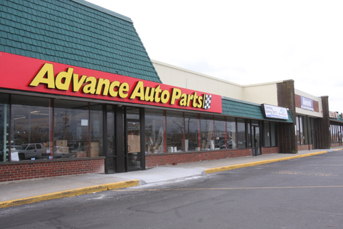 BARBARAELLEN KOCH PHOTO | Advance Auto Parts recently opened on Route 58 in Riverhead.