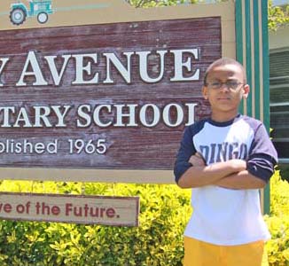 Dingo rap American student