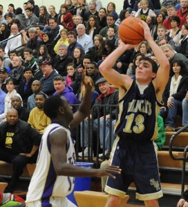 ROBERT O'ROURK PHOTO | Shoreham senior Kevin Davis scored 30 points Saturday afternoon against Islip.