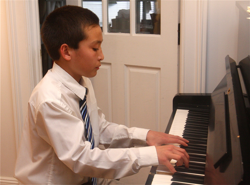 Cole Hempel, 12, performing at East End Arts last Friday. (Credit: Barbaraellen Koch)