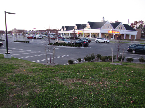 Peconic Bay Medical Center is seeking to build a 3,500 sf medical site in this corner of Gateway Plaza, where Bob's Discount Furniture is located.