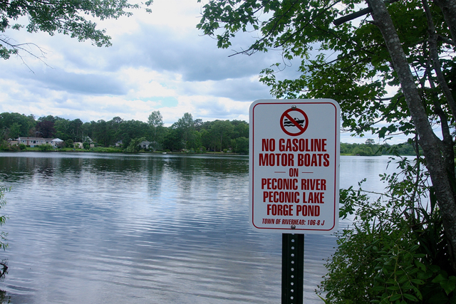 PeconicLake