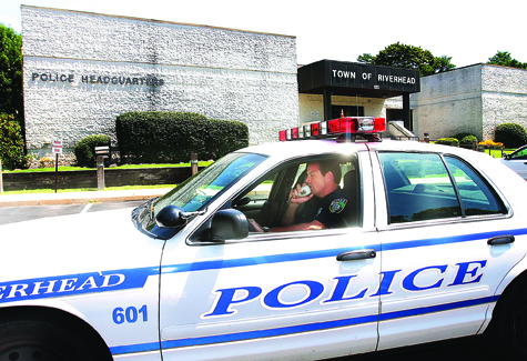R081309_Police_BE_C.jpg
