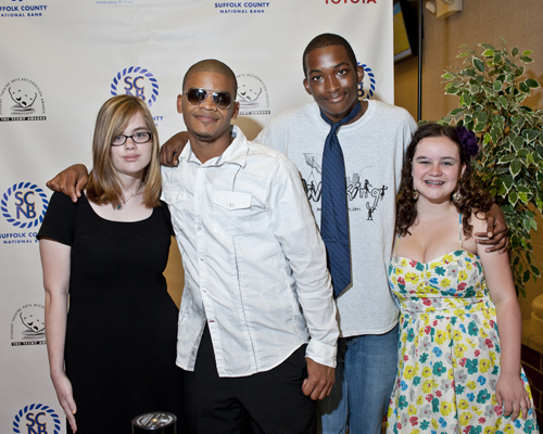 R061412_Teeny05_JN_R