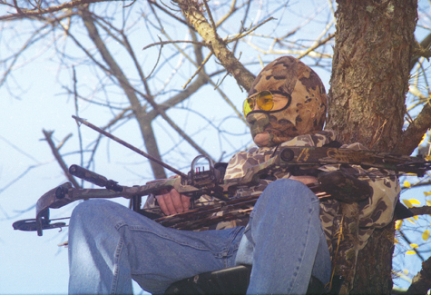 R122310_Hunt_BE_C.jpg