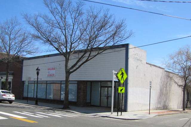 The former West Marine building on West Main Street. (Credit: Tim Gannon)