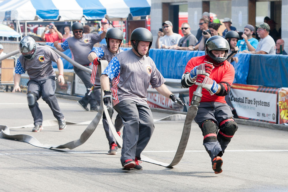 Cutchogue Panthers in motor pump competition.