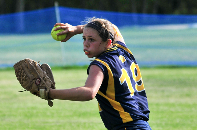 Shoreham-Wading River eighth-grader Nickey Ness looks to make a throw. (Credit: Bill Landon)