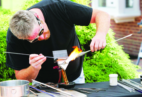 The News-Review T080411_glass_1_KS_C